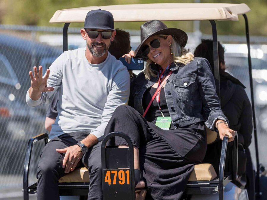 kyle shanahan wife kyle shanahan wife